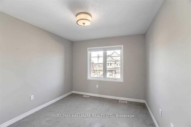 Oakville Townhouse for rent - 4 Bedrooms — photo 20