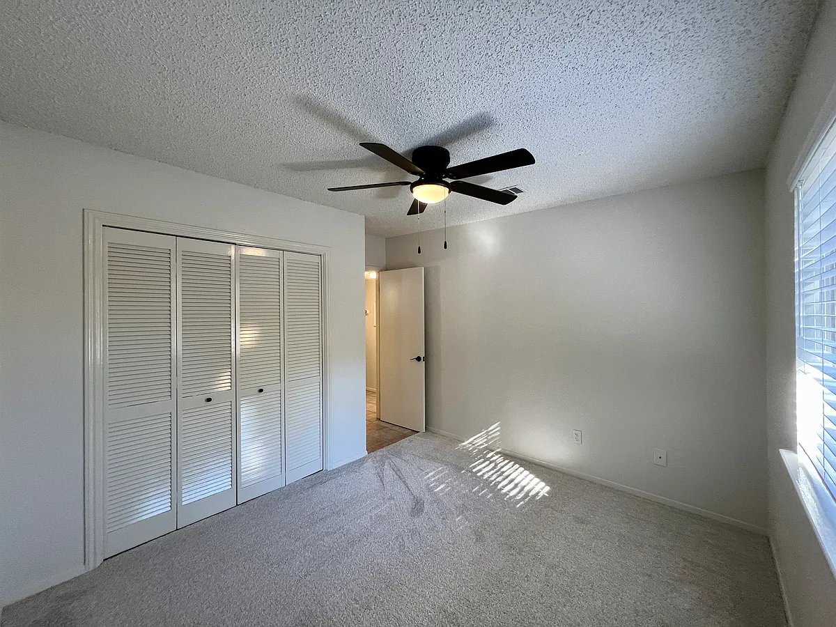 Photo 2 of 19 - 116 Lady Bird Ln #3 - San Marcos, TX Building Photo - 116 Lady Bird Ln #3