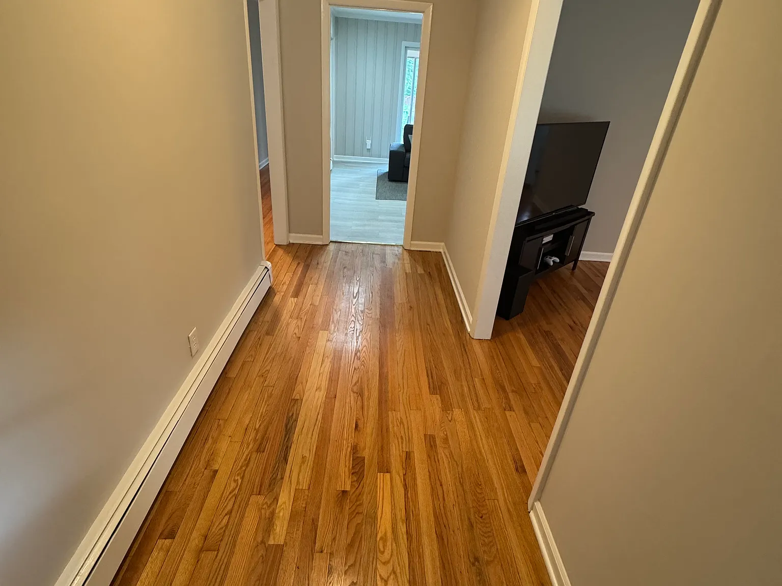 3 bed, 1786 sqft, $975 — Photo 3