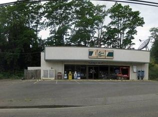 611 N Central St, Coquille, OR