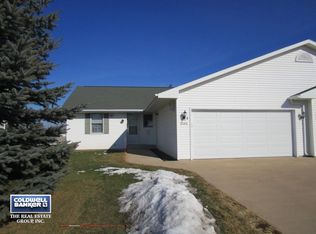 W5568 Holly St, APPLETON, WI 54915