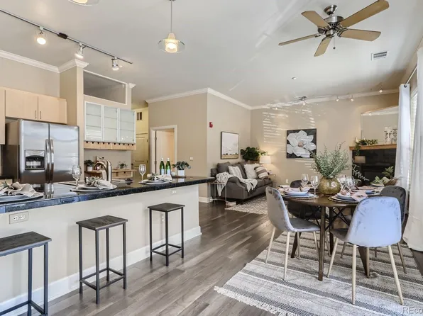 5677 S Park Place #C111, Englewood, CO 80111