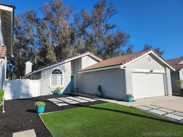2327 Lake Forest St, Escondido, CA 92026
