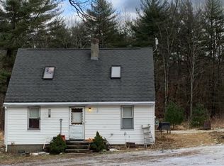 54 Ennis Rd, Oxford, MA 01540