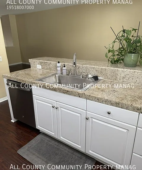 315 W Linden Dr — Photo 6