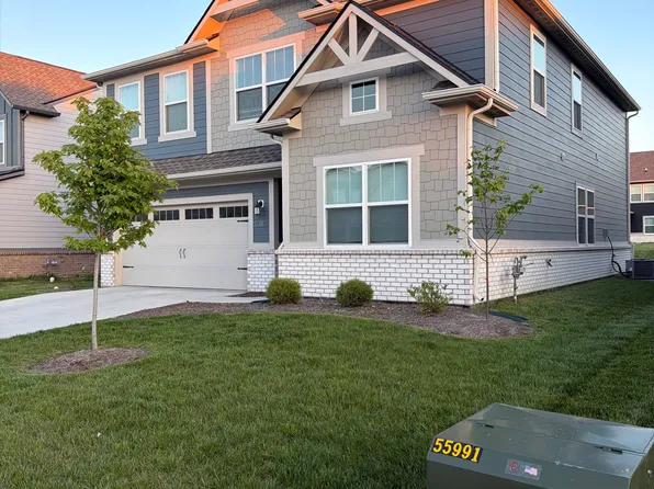 4383 Pine Bluff Dr, Bargersville, IN 46106