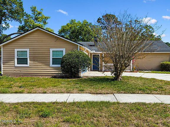 4th image of 11531 KNOBBY Way