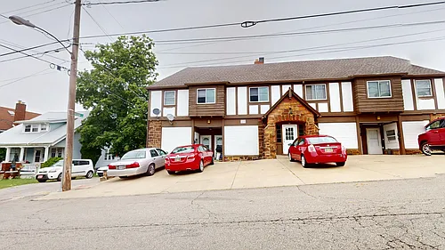 20-28 Helen Ave Photo 1