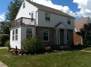 6328 Manchester Rd, Parma, OH 44129