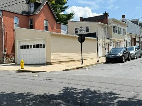 1044 W Liberty St, Allentown, PA 18102