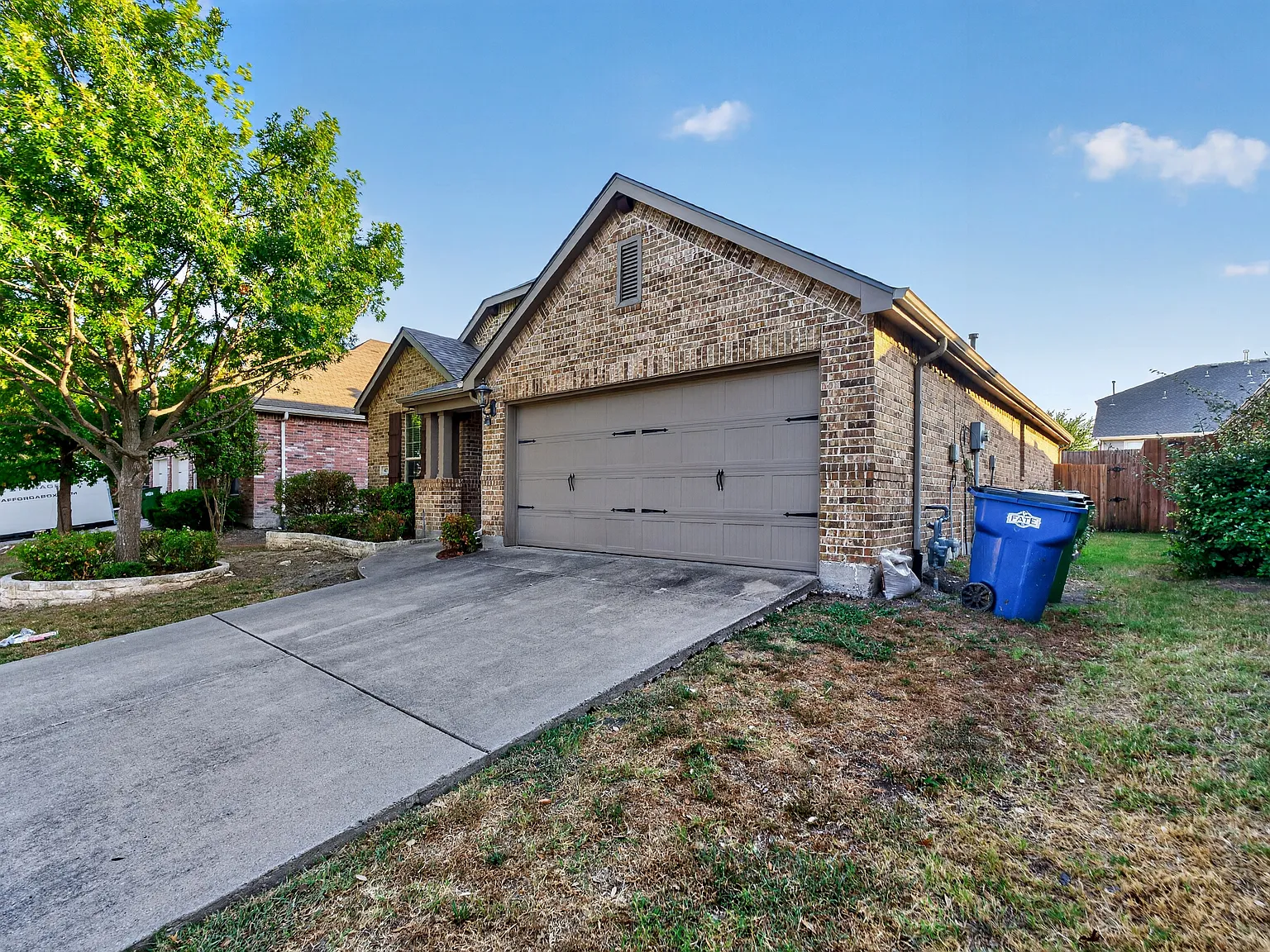 3 bed, 1746 sqft, $2,095 — Photo 3