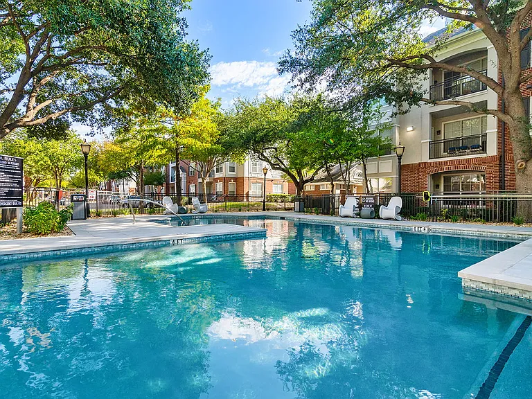 Cortland West Plano — Photo 25