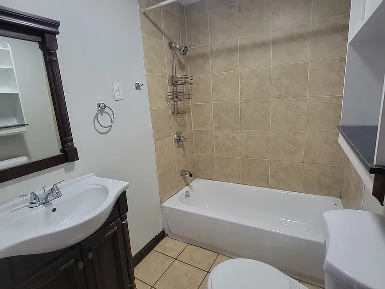 214 Mayock St — Photo 10