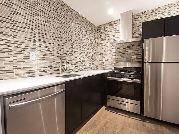 4th image of 1211 N 5th St #6