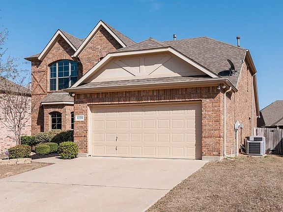 2nd image of 1220 Shalimar Dr