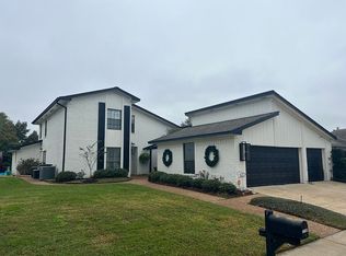 6655 Woodridge St, Beaumont, TX 77706