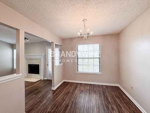 5th image of 10848 Copper Hill Dr