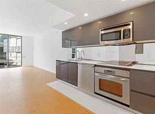 31 SE 6th St APT 705, Miami, FL 33131