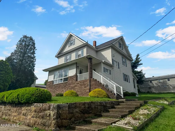 2301 Crawford Ave, Northern Cambria, PA 15714