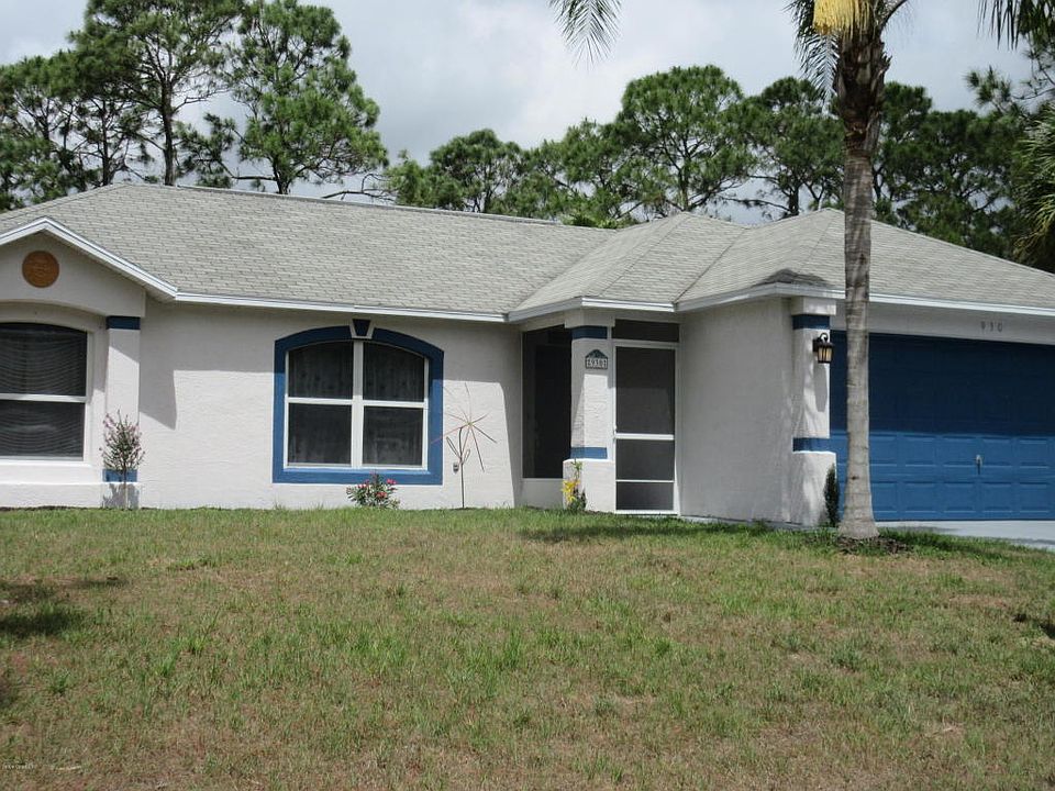1st image of 930 Barbados Ave SE