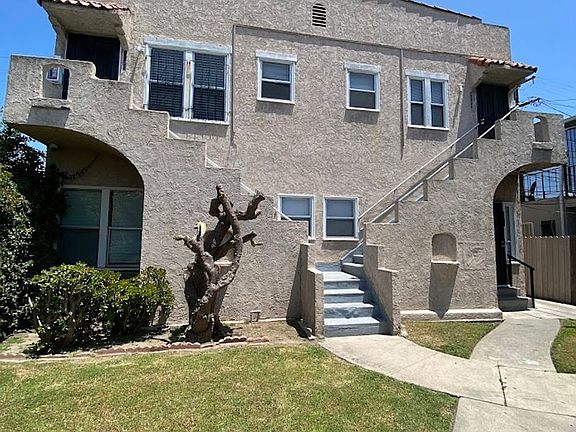4th image of 1702-1708 Pacific Ave #1706