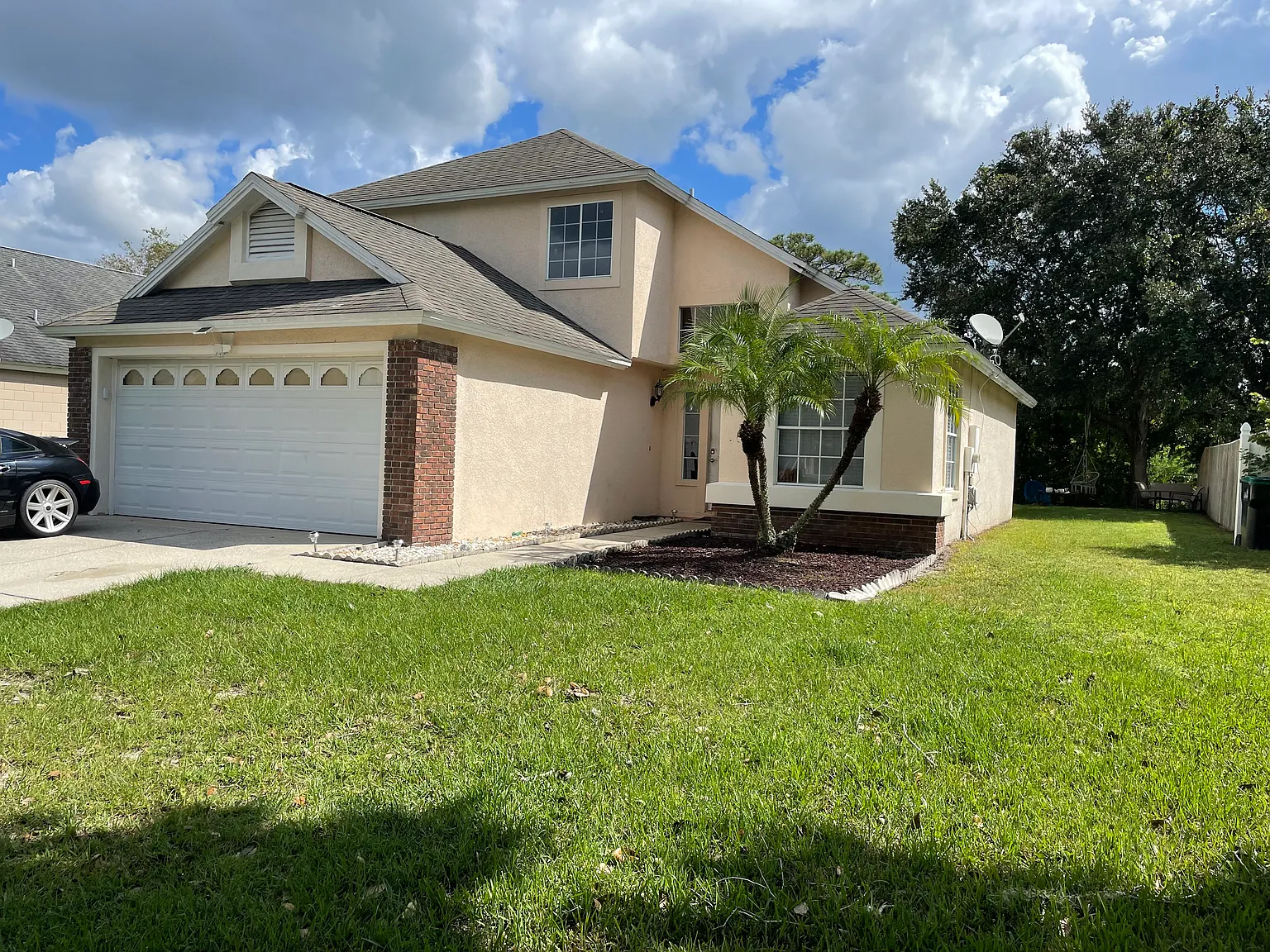3 bed, 2.5 bath, 1700 sqft, $2,550 — Photo 2