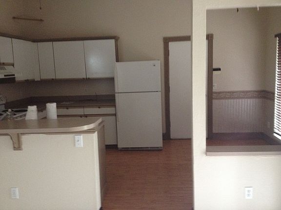 3rd image of 13825 Fox Meadow Dr