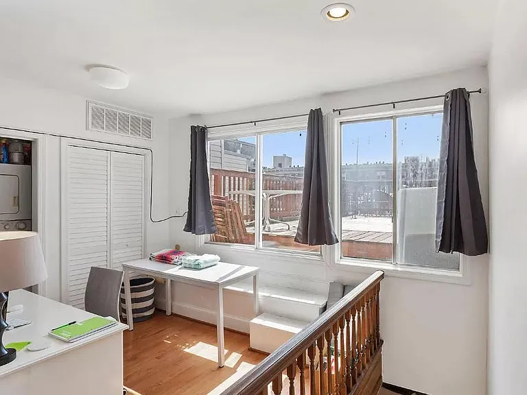 1714 U St NW #2 — Photo 4