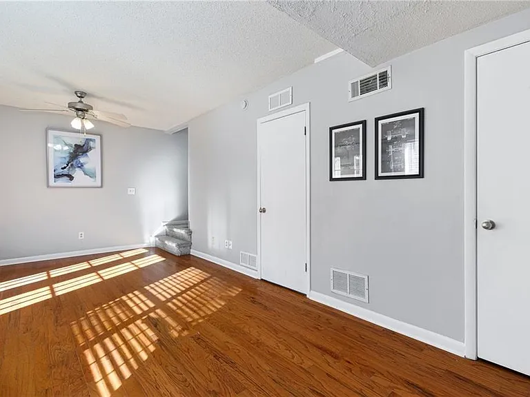 6900 Roswell Rd #3-E — Photo 24