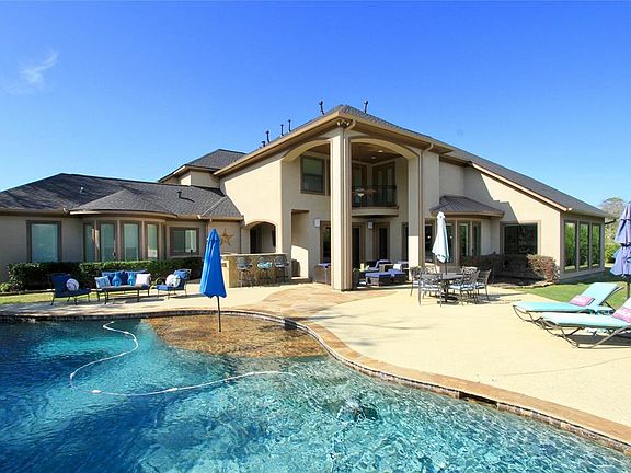 2nd image of 6207 Majestic Hill Dr