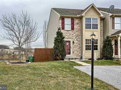 97 Sara Ln, Hanover, PA, 17331