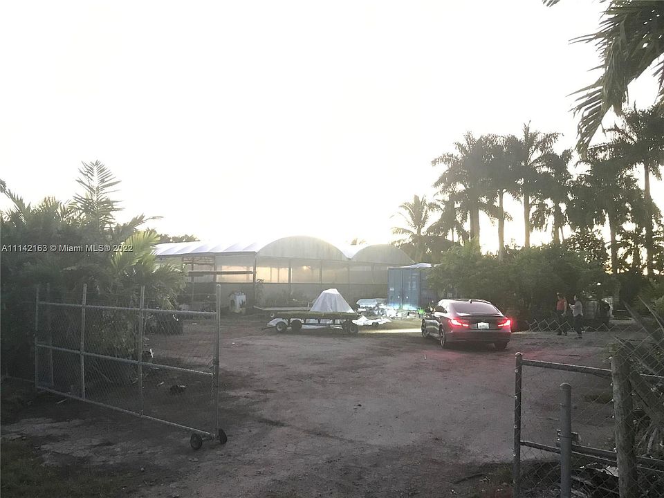 1st image of 31500 SW 207th Ave