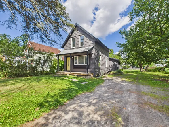 3 Spadina Ave, Bracebridge, ON P1L 1C7