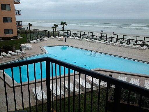 5th image of 4141 S Atlantic Ave APT 203