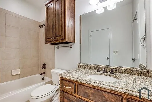 1917 Ashby St #10-E — Photo 20
