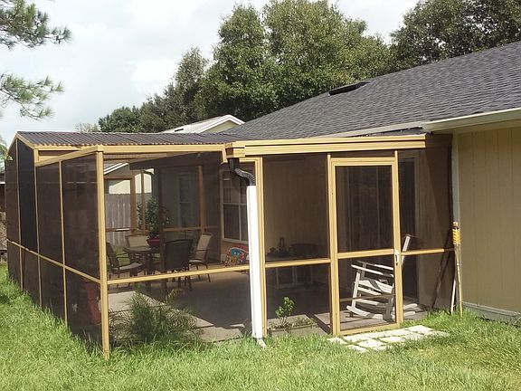 4th image of 310 Silk Oak Dr