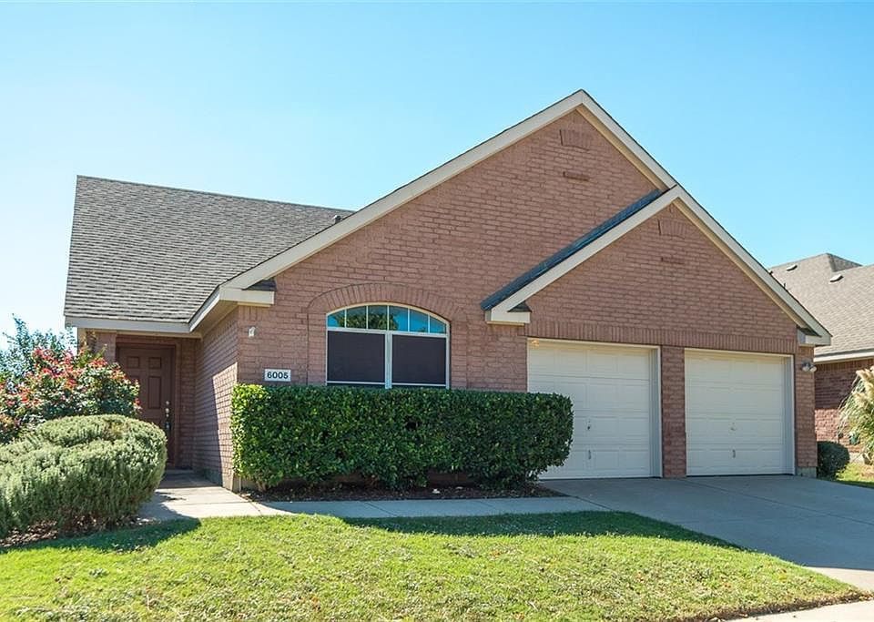 1st image of 6005 Meadowglen Dr