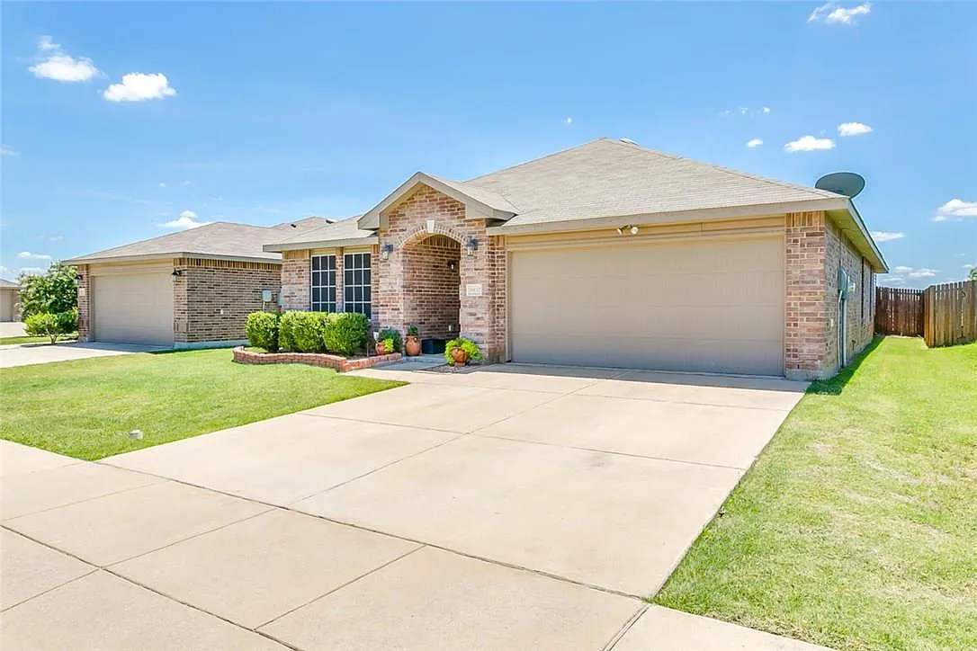 Building Photo - 8832 Elk Creek Ln