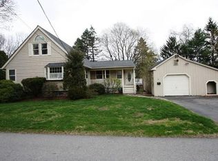 16 Maplewood Rd, Millbury, MA 01527