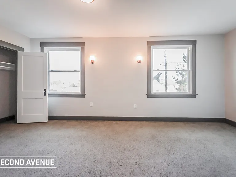 1418 Westfield St — Photo 8