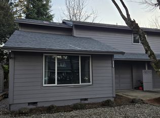 845 NE 162nd Ave #A, Portland, OR 97230