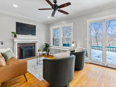 59 Charlesbank Rd UNIT 59, Newton, MA, 02458