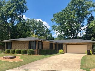 907 Illinois Ct, Rantoul, IL 61866