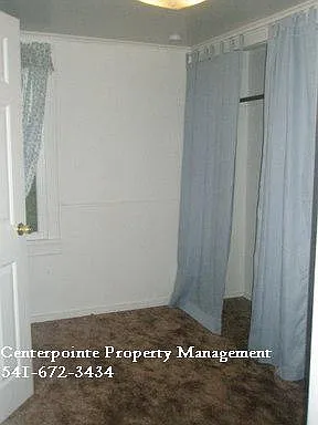 785 Park Hill Ln — Photo 12