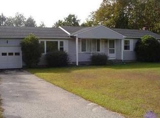 44 General Stanton Ln, Charlestown, RI 02813