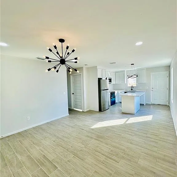 3516 S Dominique Dr #2 UPSTAIRS — Photo 4