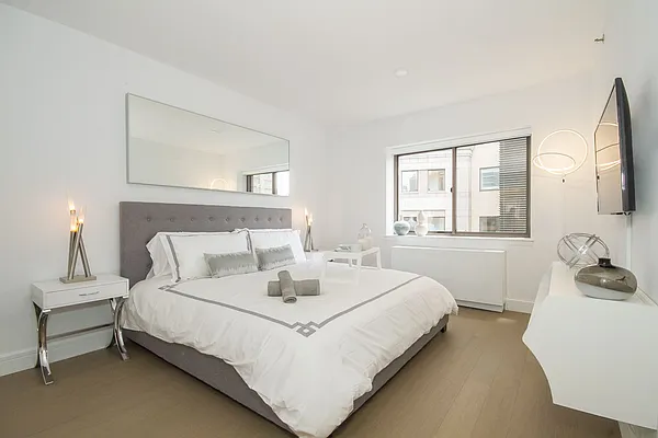 Rented by Bedrose | media 15