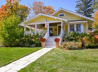 754 Euclid Ave, Glen Ellyn, IL 60137