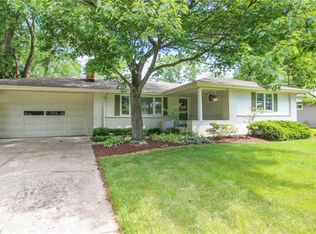 8975 Cain Dr NE, Warren, OH