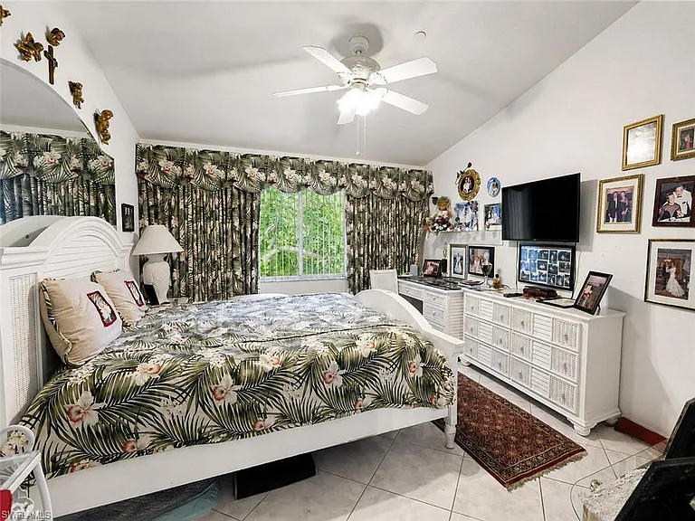 8294 Key Royal Cir #1631 — Photo 18